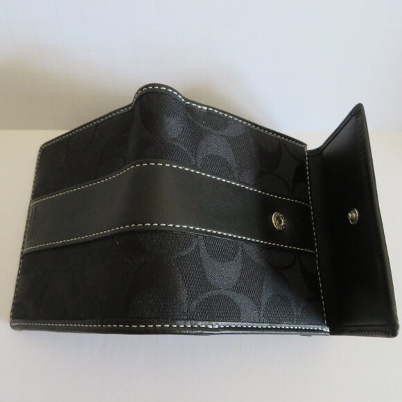💕💕HP💕💕Coach Signature Mini Wallet, Black - NWT - Picture 10 of 16